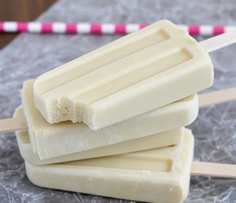 Vanilla Pudding Popsicles